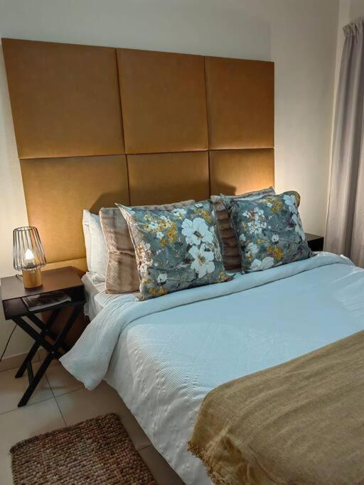 Classy And Cosy Apt - Dainfern Sandton Esterno foto