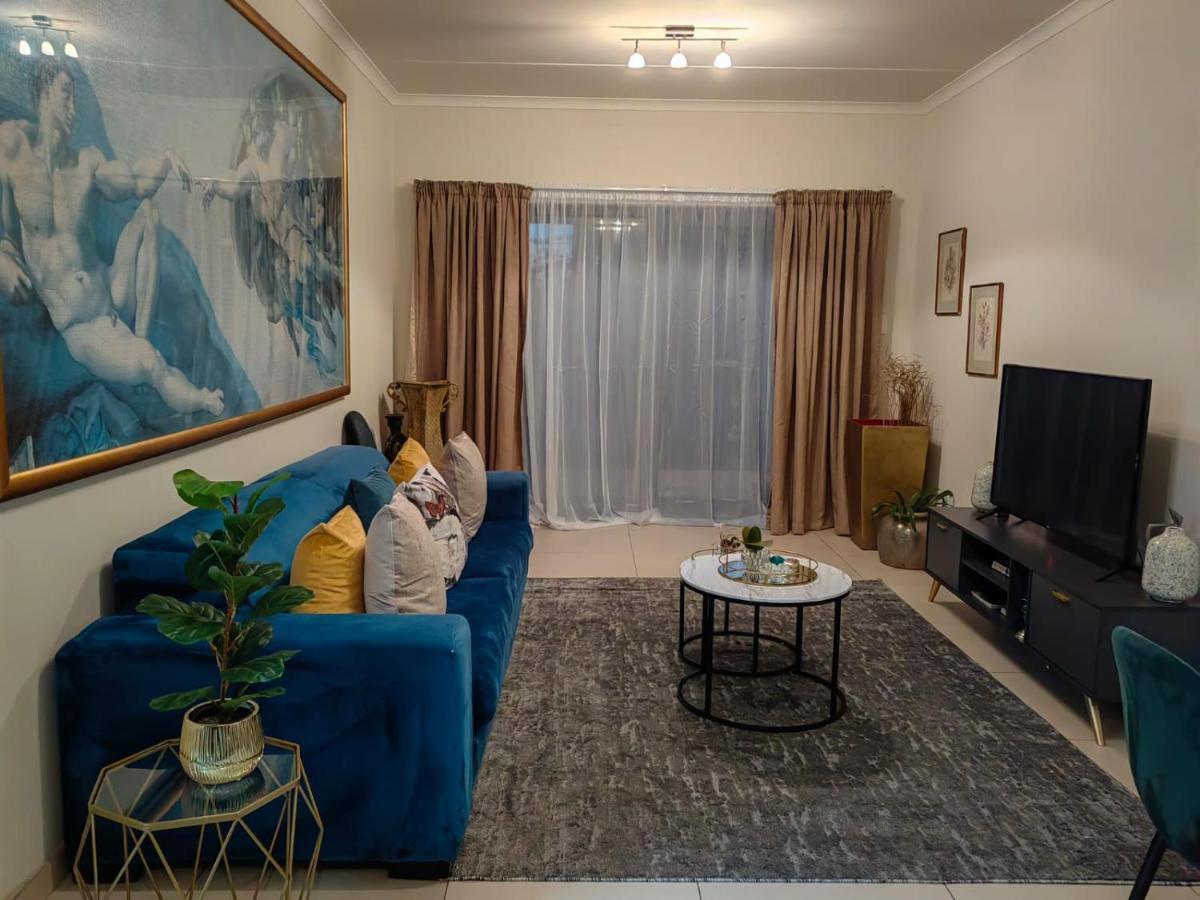 Classy And Cosy Apt - Dainfern Sandton Esterno foto